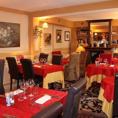 Hostellerie Du Prieure Saint-Prix  Exterior photo