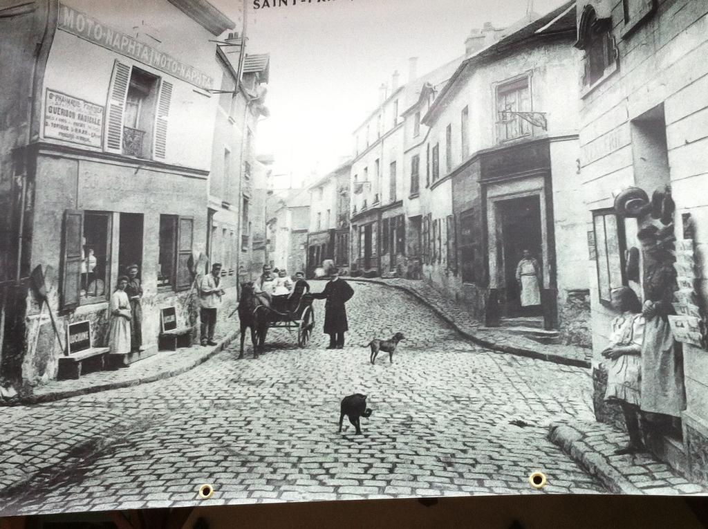Hostellerie Du Prieure Saint-Prix  Exterior photo